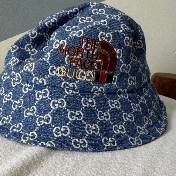 Gucci Blue and White Monogram Bucket Hat - Picture 1 of 4